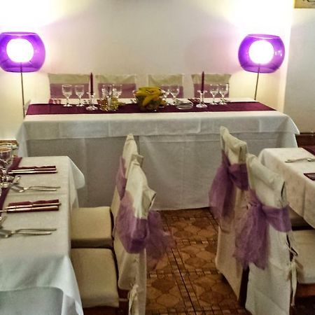 Floarea Soarelui Hotel Cheia  Bagian luar foto