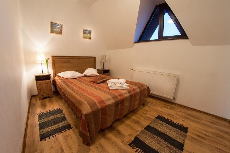 Floarea Soarelui Hotel Cheia  Bagian luar foto